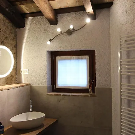 Al Vecchio Fienile بيت للعطل